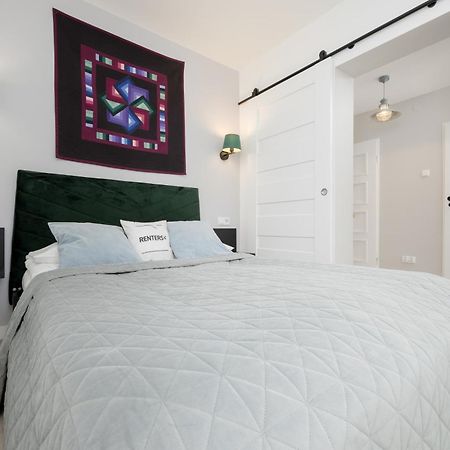 Schillera Apartments Warsaw By Noclegi Renters Bagian luar foto