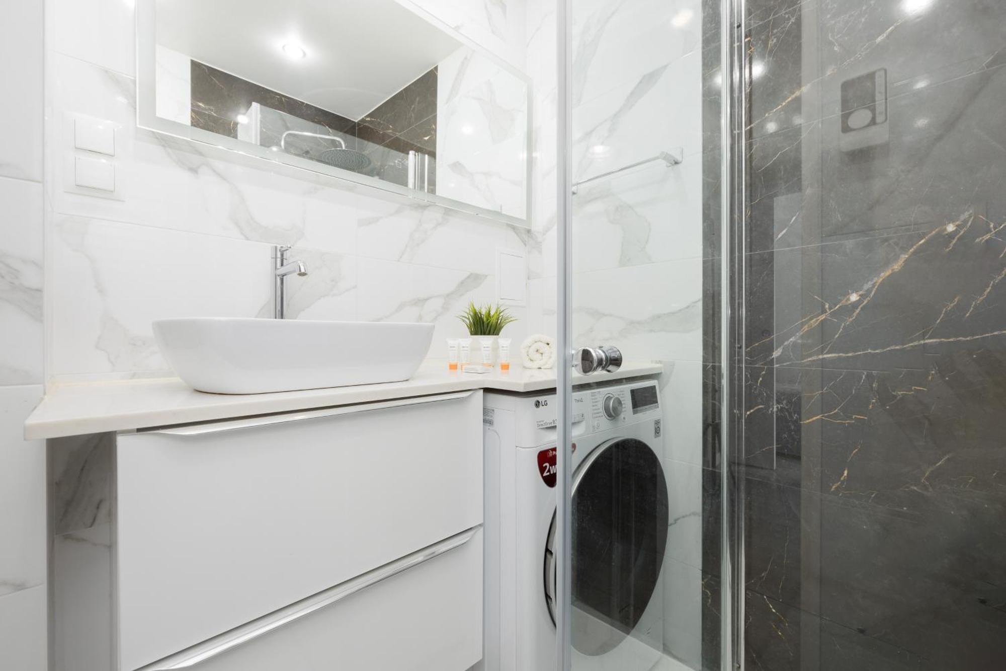 Schillera Apartments Warsaw By Noclegi Renters Bagian luar foto